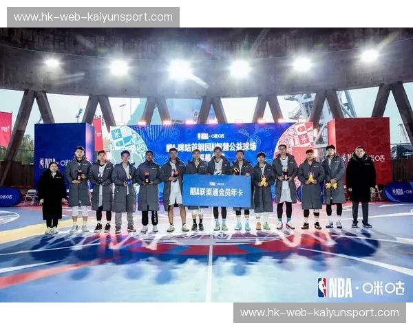 NBA：在球场上燃烧的热爱与智慧