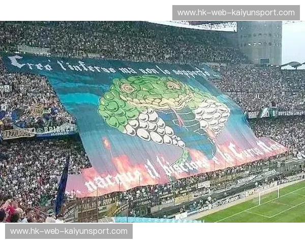 永恒的白与深蓝：世纪德比，一场足球世界的众神之战